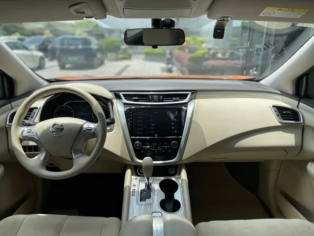 Nissan Murano 2016 — фото 12
