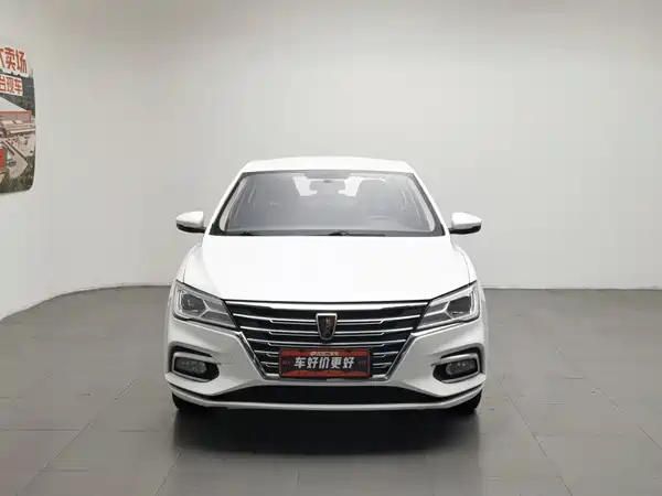 Roewe i5 2019