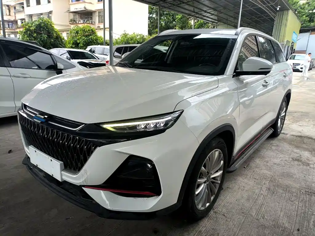 Changan Auchan X7 PLUS 2023 — фото 1