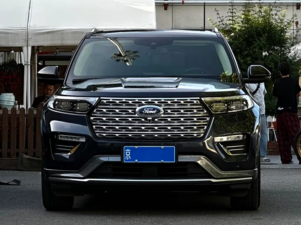 Ford Explorer 2021 — фото 2