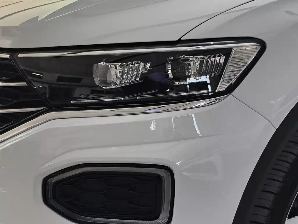 Volkswagen T-Roc 2022 — фото 4