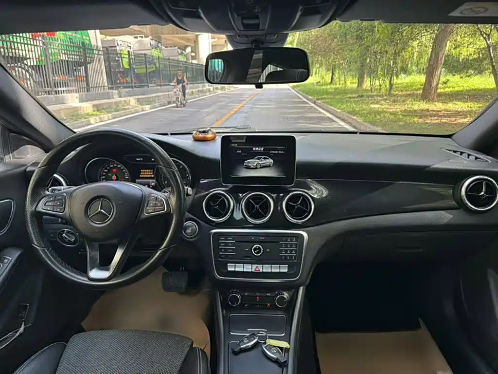Mercedes-Benz CLA 2017 — фото 10