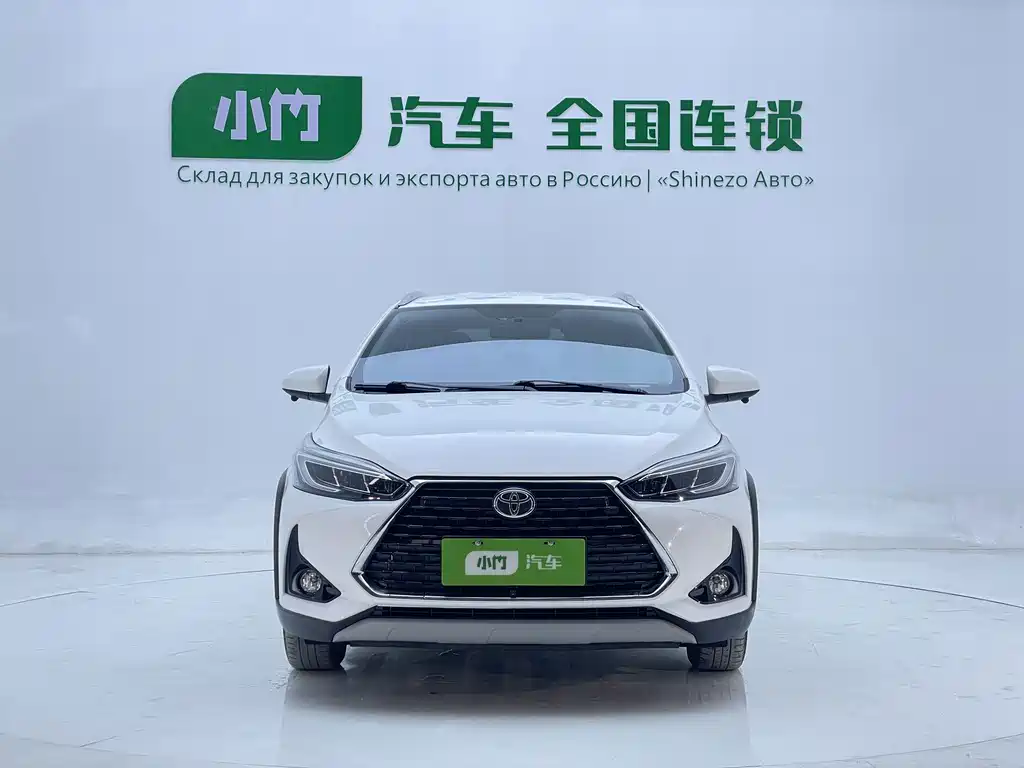 Toyota Yaris L 2023