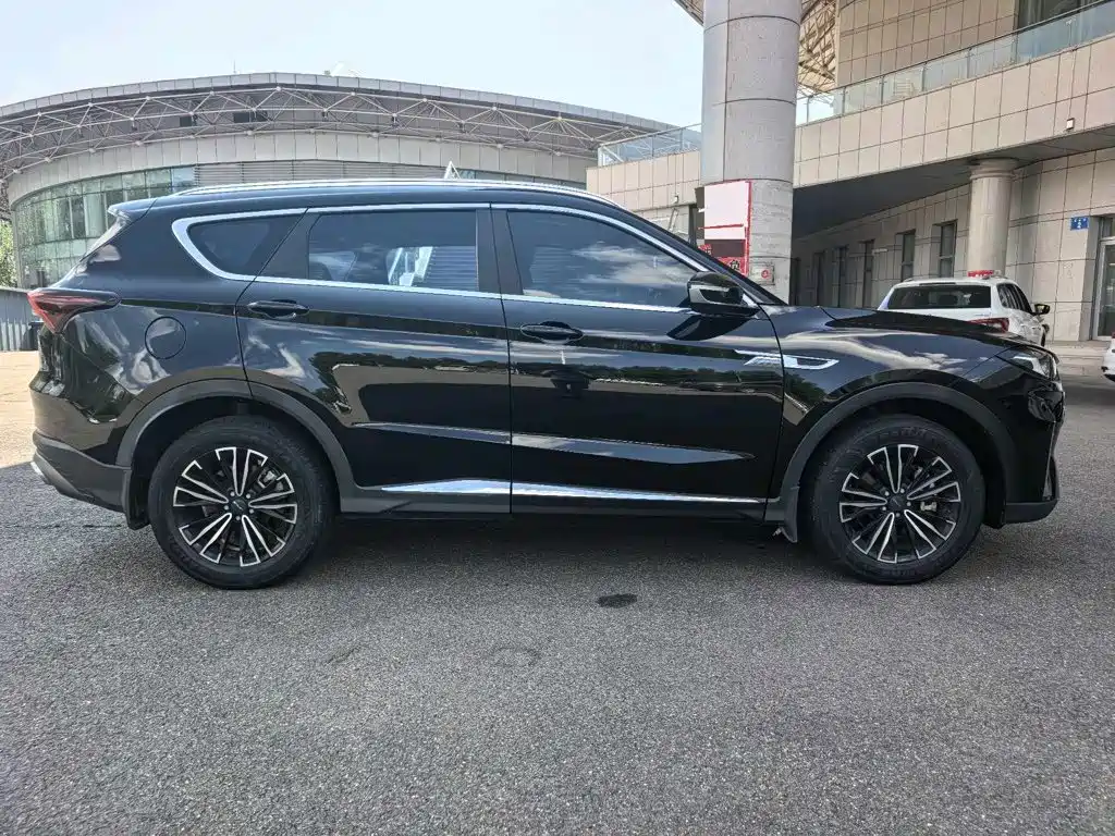 Jetour X70 PLUS 2023