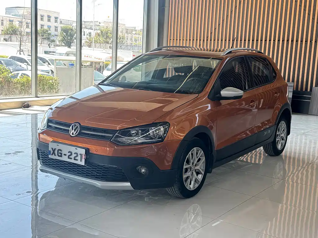 Volkswagen Polo 2015