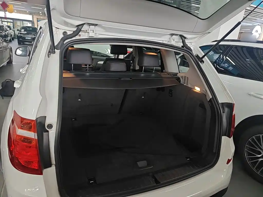 BMW X3 2014 — фото 19