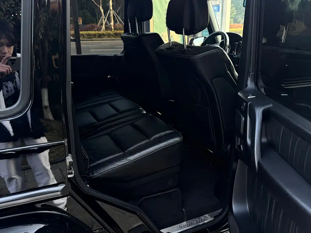 Mercedes-Benz G-Class 2016