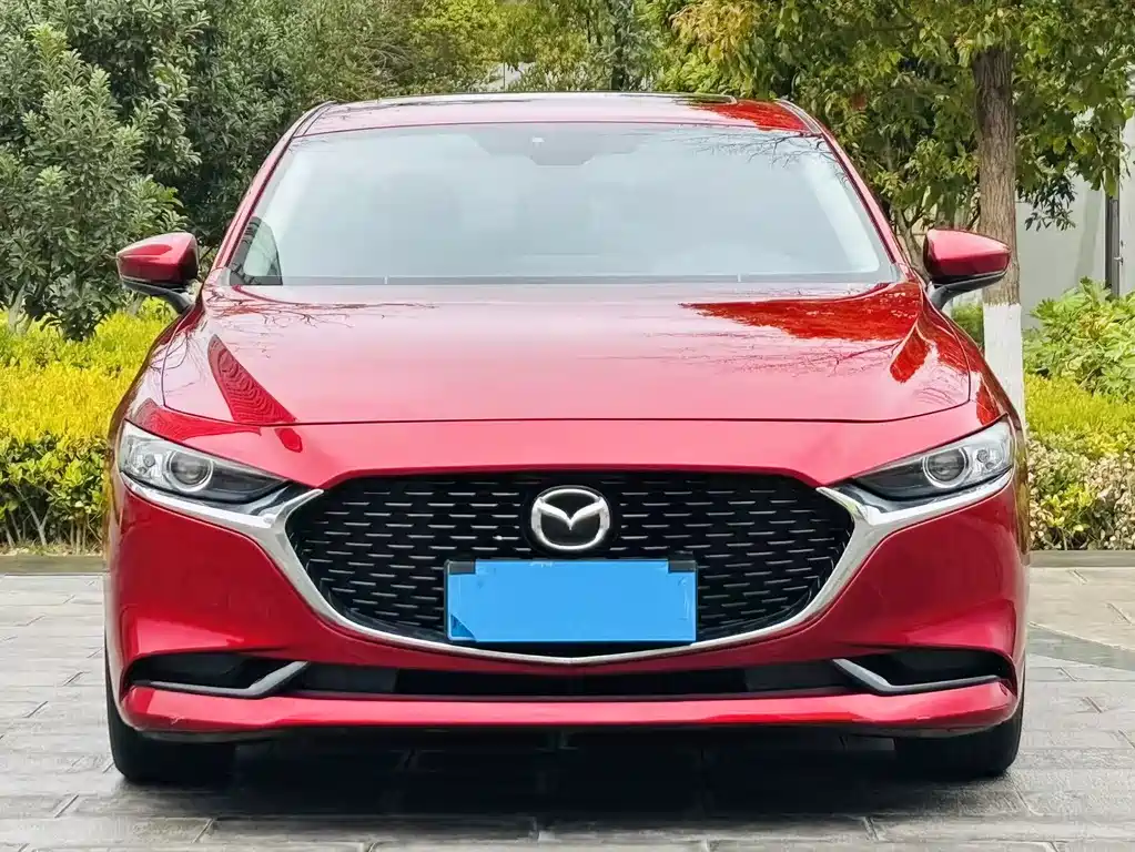 Mazda 3 Axela 2019 — фото 2