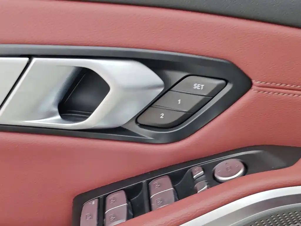 BMW 3 Series 2023 — фото 15