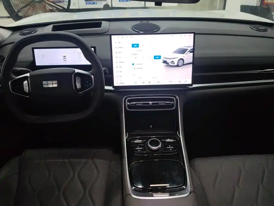 Geely Galaxy A7 EM 2026 — фото 12