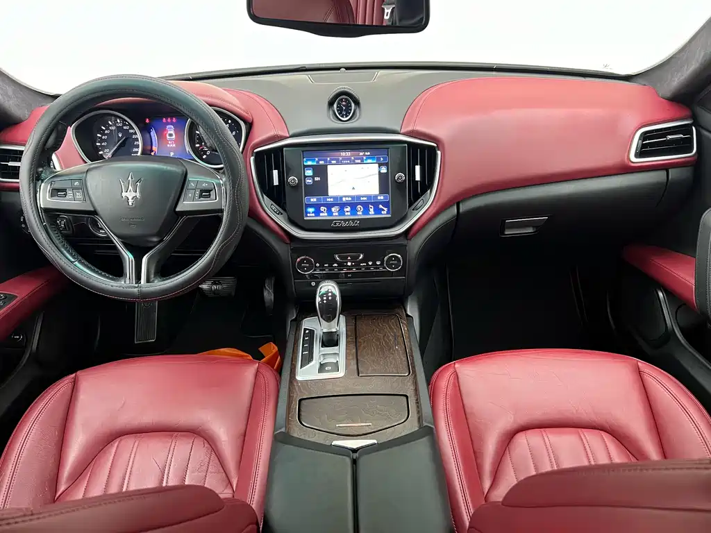 Maserati Ghibli 2016 — фото 20