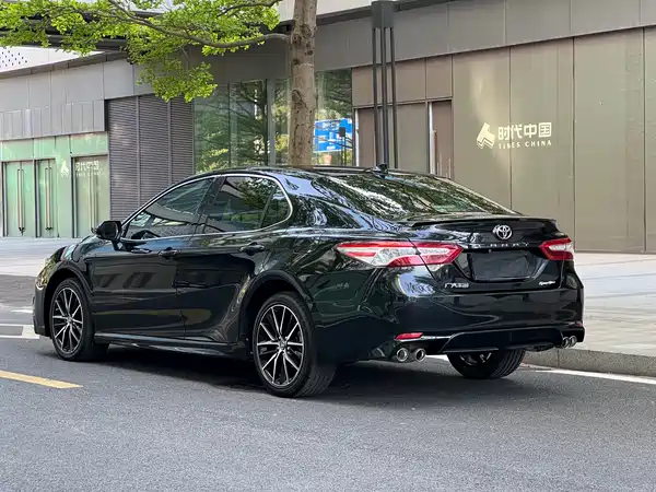 Toyota Camry 2023