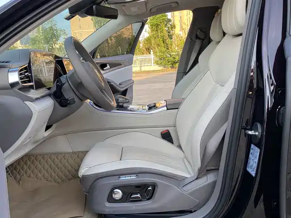 Hongqi H9 2022