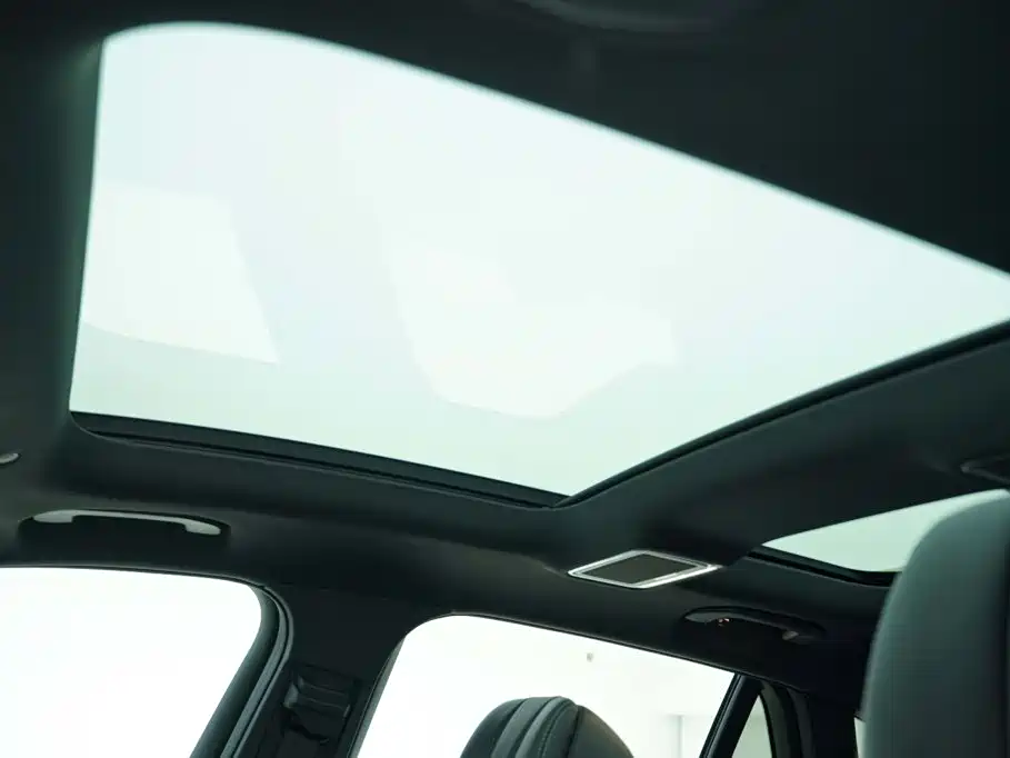 Mercedes-Benz GLC 2019 — фото 11