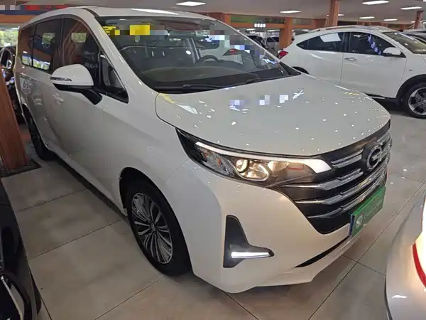 GAC Trumpchi M6 2020