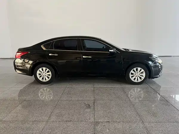 Nissan Teana 2017