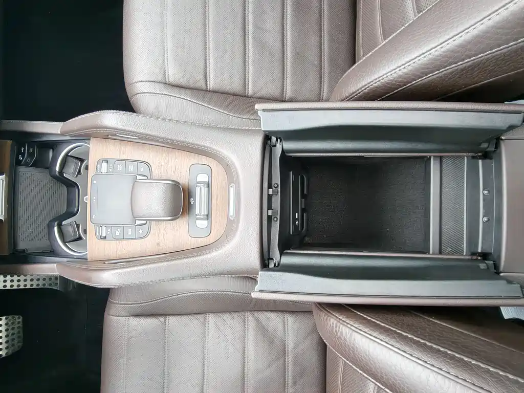 Mercedes-Benz GLS 2021 — фото 24