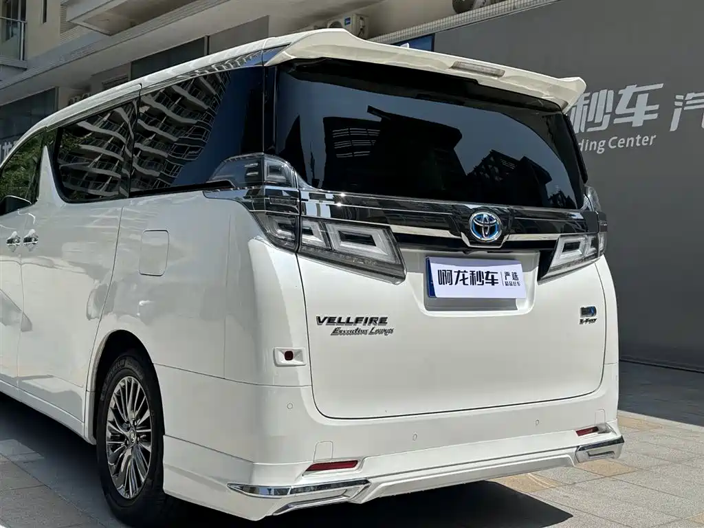 Toyota Vellfire 2020 — фото 22