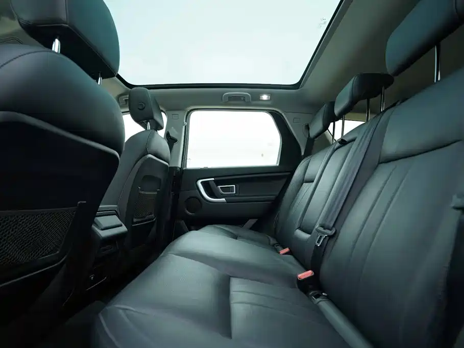 Land Rover Discovery Sport 2019 — фото 21