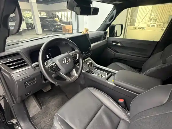 Lexus GX 2024
