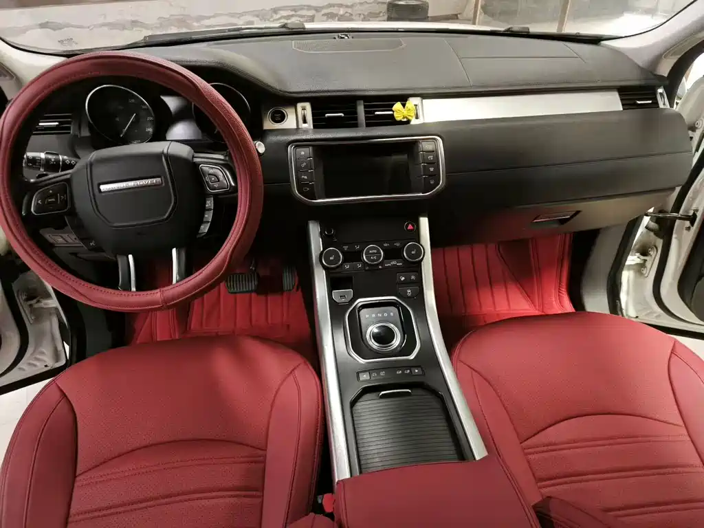 Land Rover Evoque 2018 — фото 6