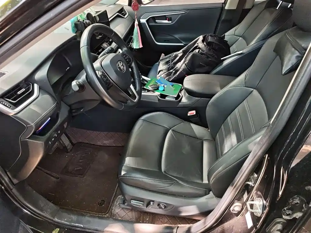 Toyota Wildlander 2024 — фото 16