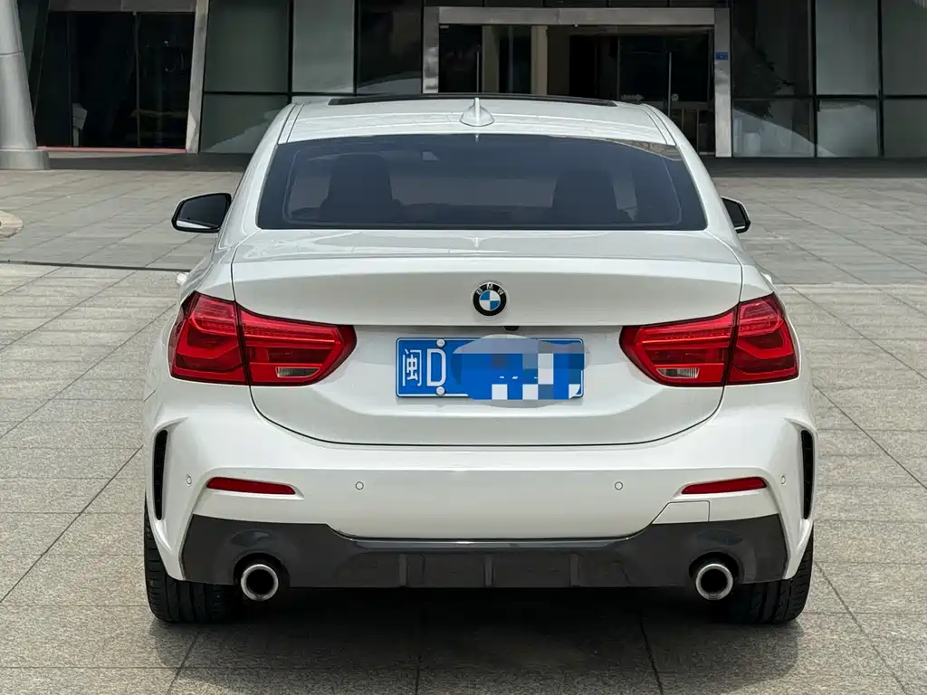 BMW 1 Series 2019 — фото 5
