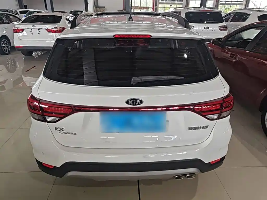 Kia KX CROSS 2017 — фото 6