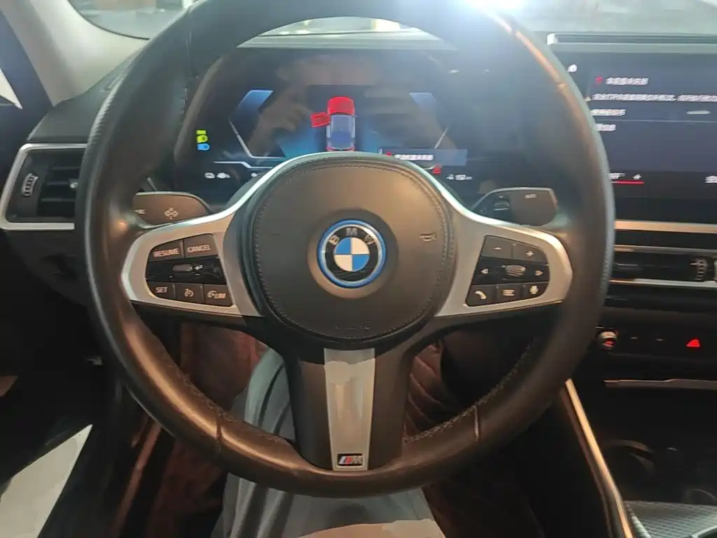 BMW i3 2022 — фото 11