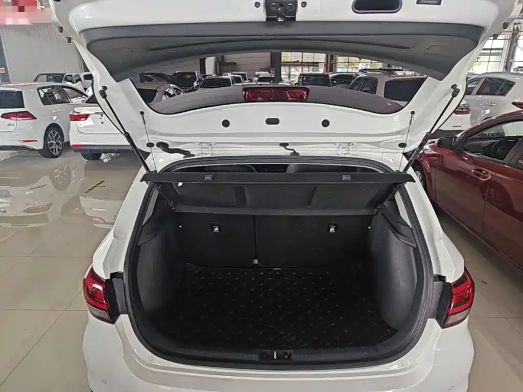 Kia KX CROSS 2017 — фото 19