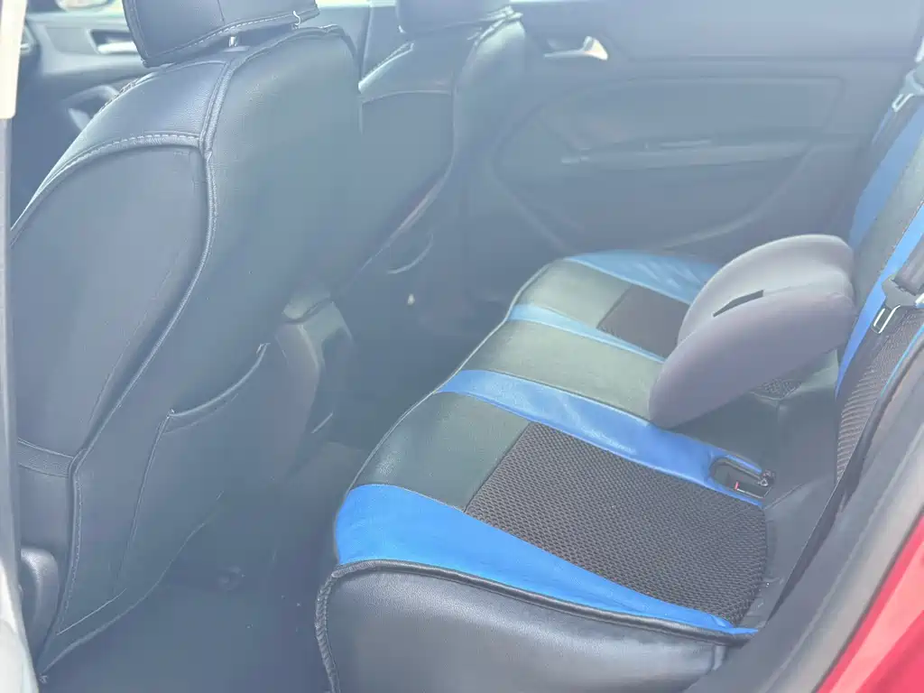 Peugeot 308 2016