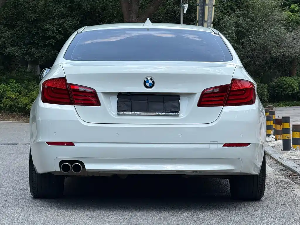 BMW 5 Series 2012
