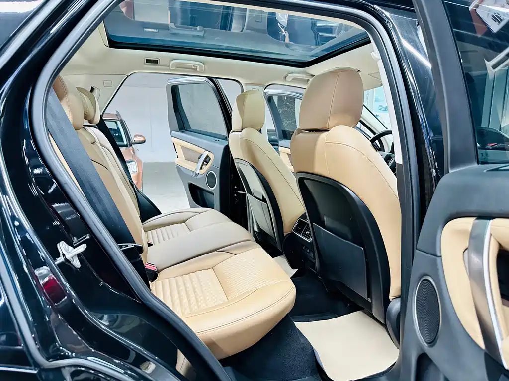 Land Rover Discovery Sport 2024 — фото 19