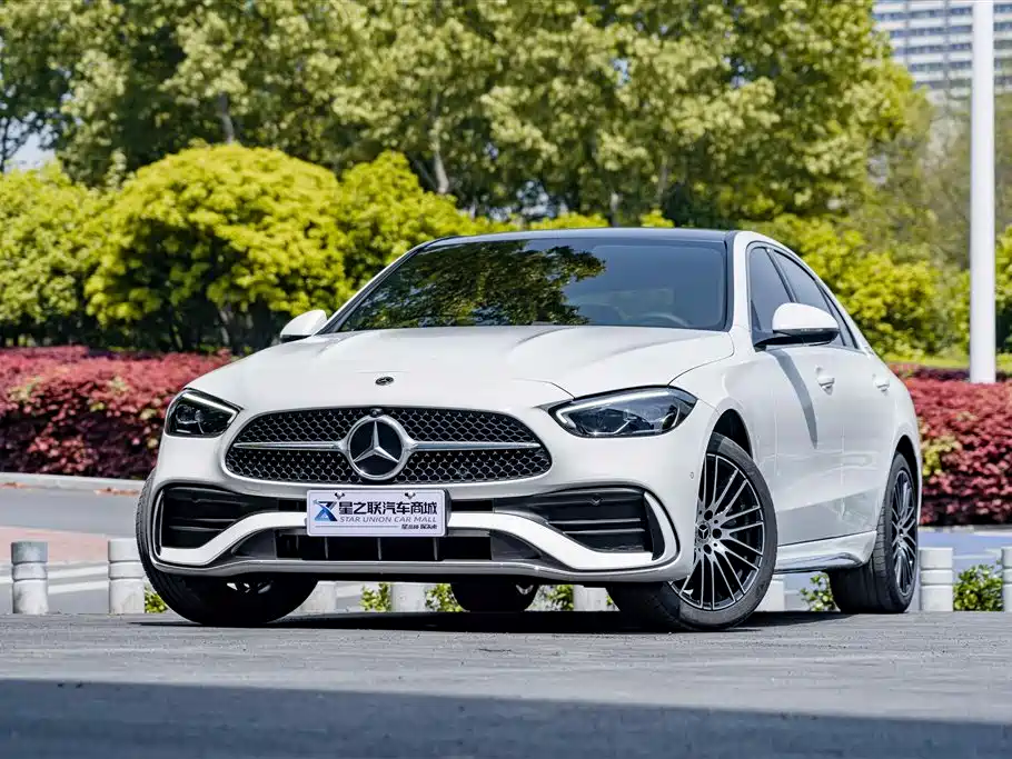 Mercedes-Benz C-Class 2025 — фото 2