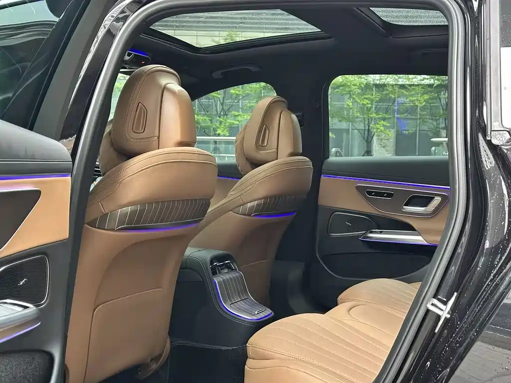 Mercedes-Benz E-Class New Energy 2025 — фото 15