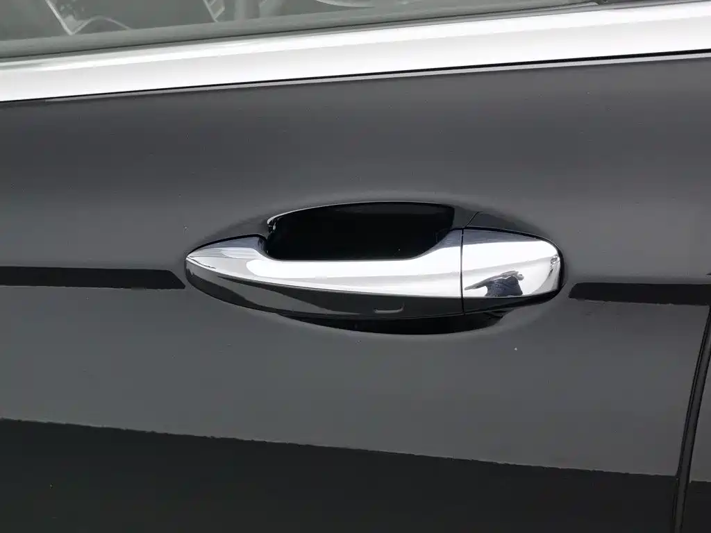 Mercedes-Benz E-Class New Energy 2023 — фото 18