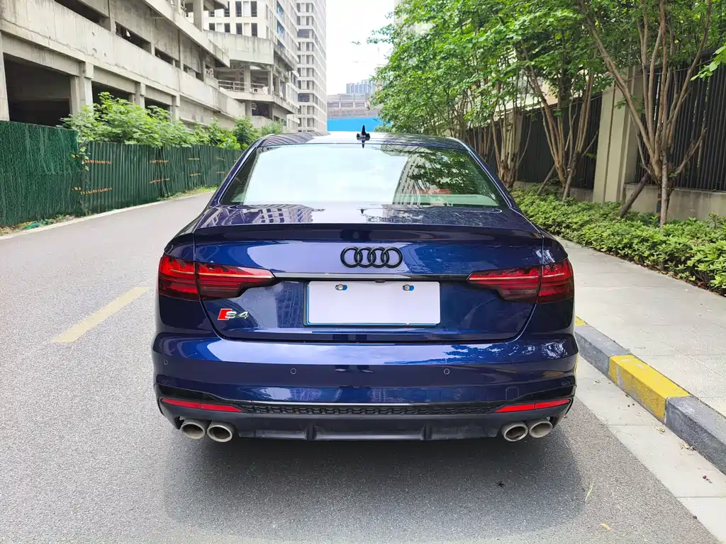 Audi S4 2021 — фото 13