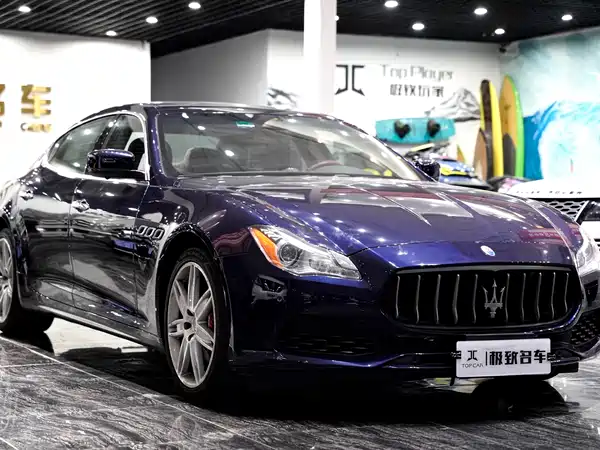 Maserati Quattroporte 2015