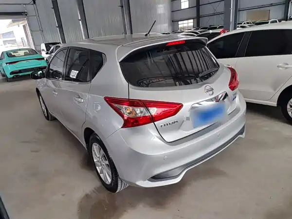 Nissan Tiida 2017