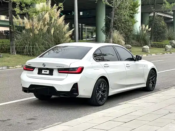 BMW 3 Series 2025
