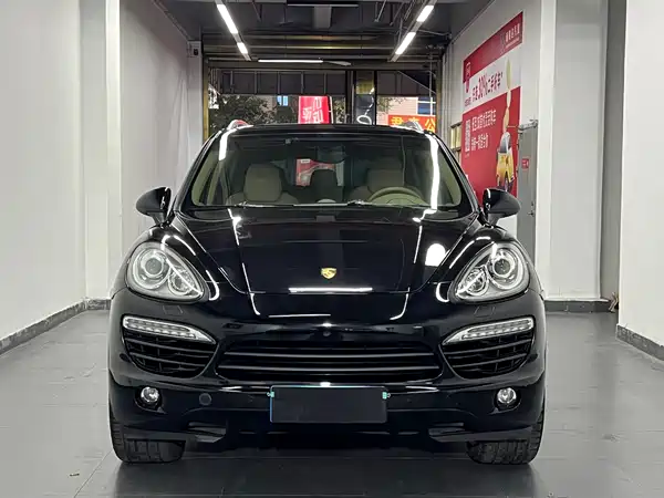 Porsche Cayenne 2014