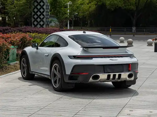Porsche 911 2023