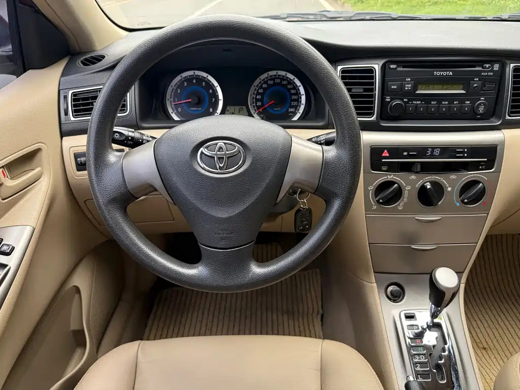 Toyota Corolla 2015 — фото 17