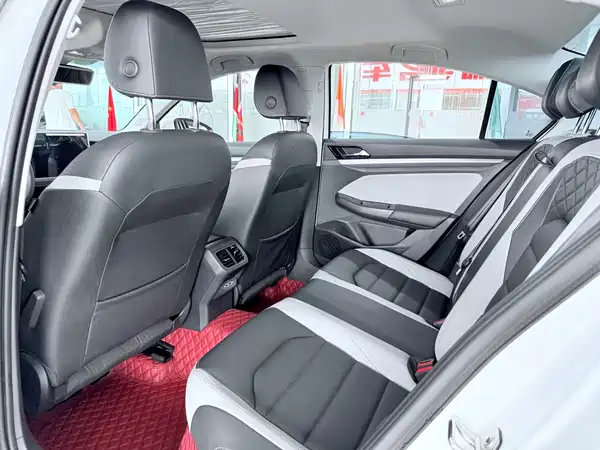 Volkswagen Bora 2023