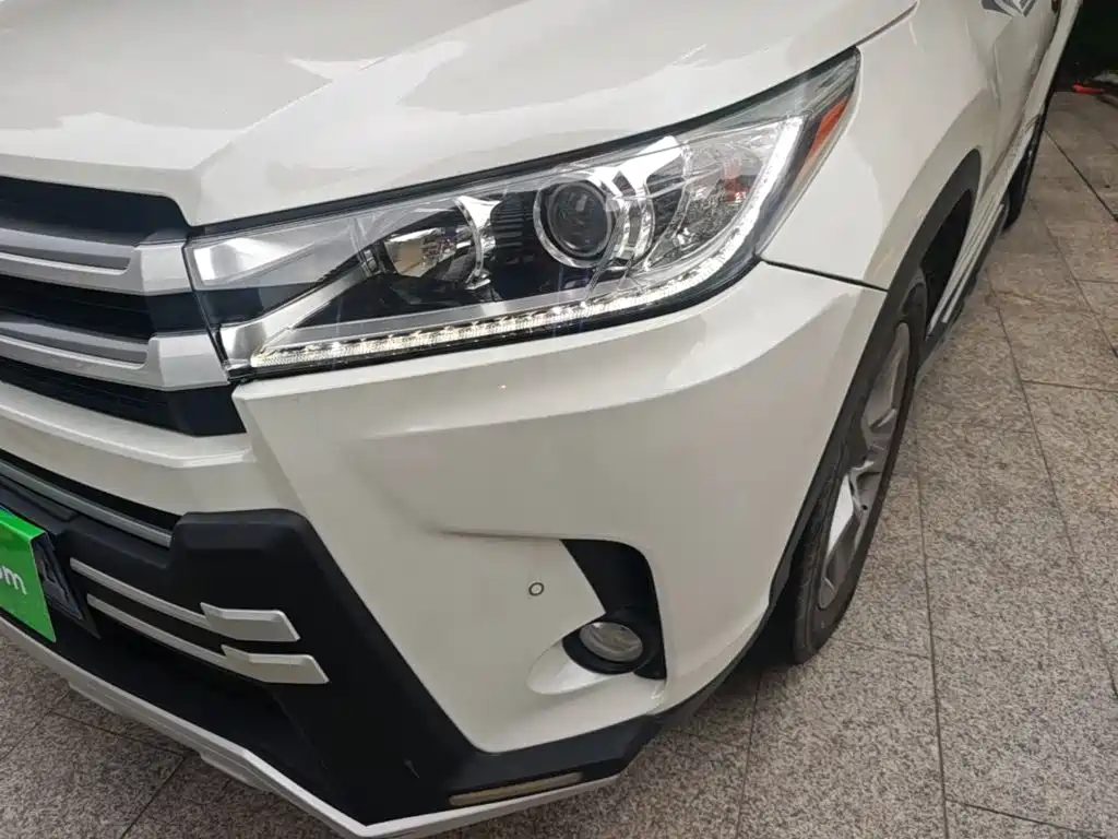 Toyota Highlander 2018 — фото 24