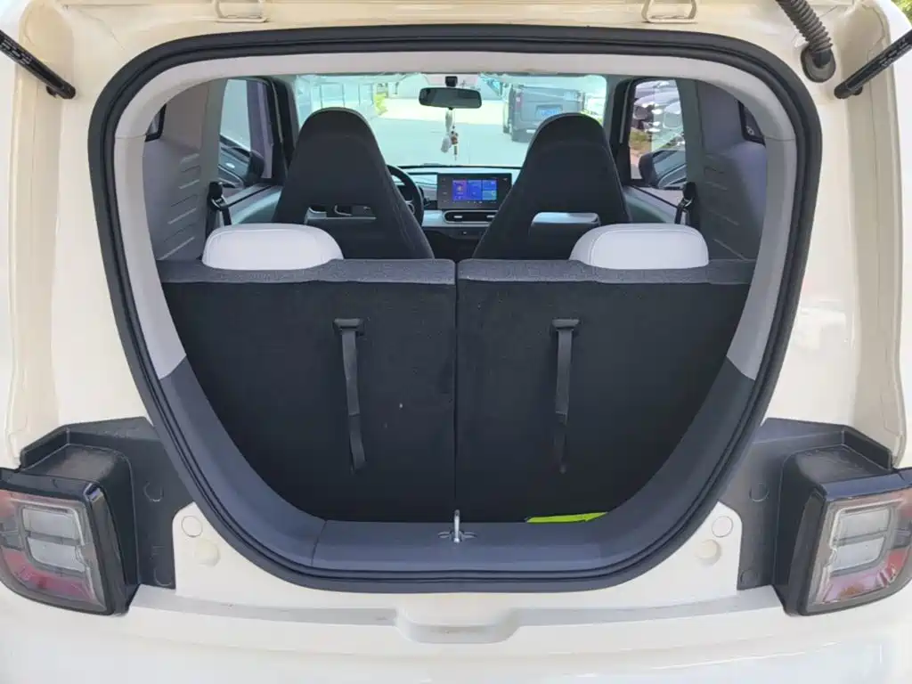 Geely Galaxy Panda 2025 — фото 19