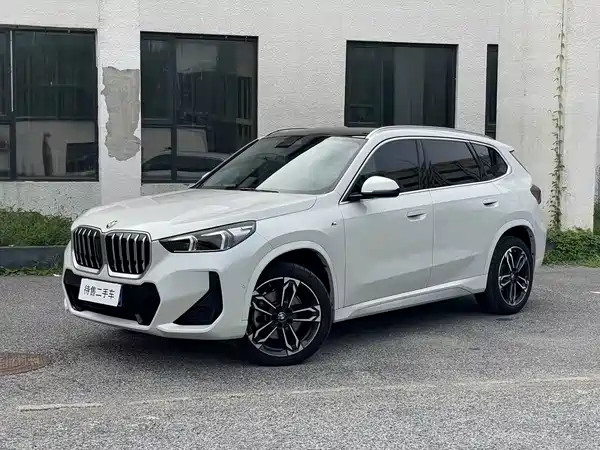 BMW X1 2023