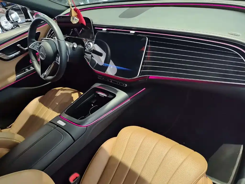 Mercedes-Benz E-Class 2025