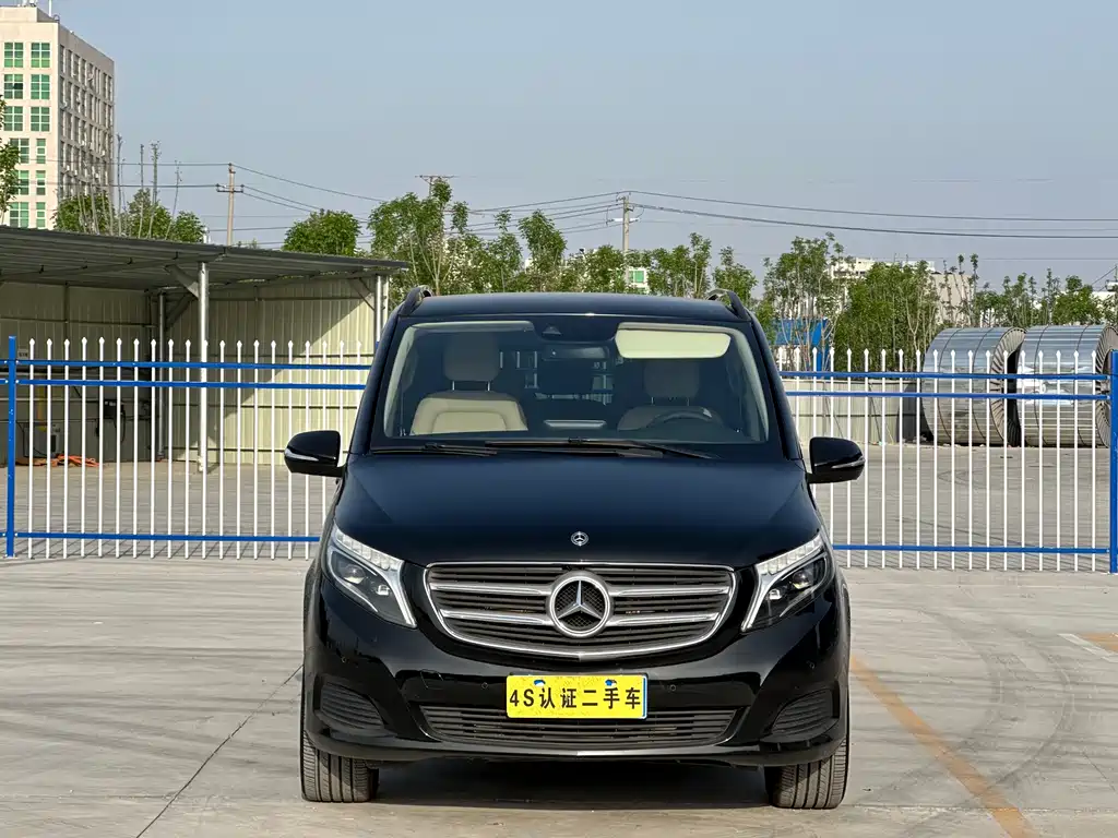 Mercedes-Benz V-Class 2018 — фото 2