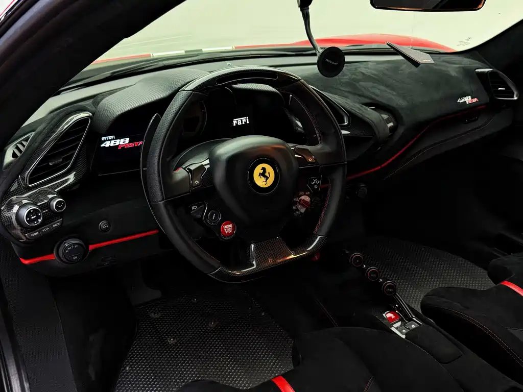 Ferrari 488 2019 — фото 13